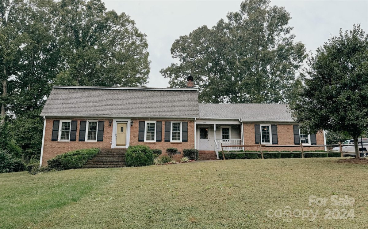 727 Belmorrow Drive