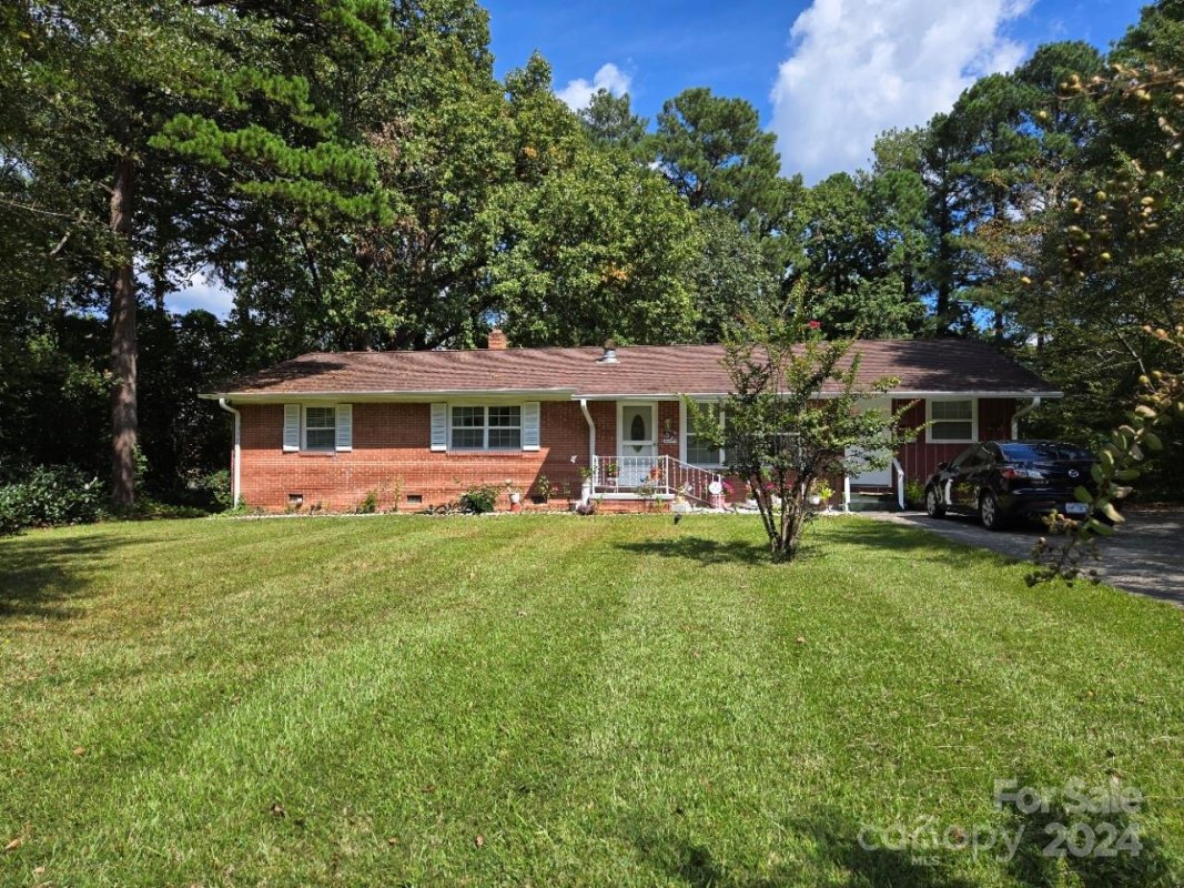 1200 Westbrook Circle