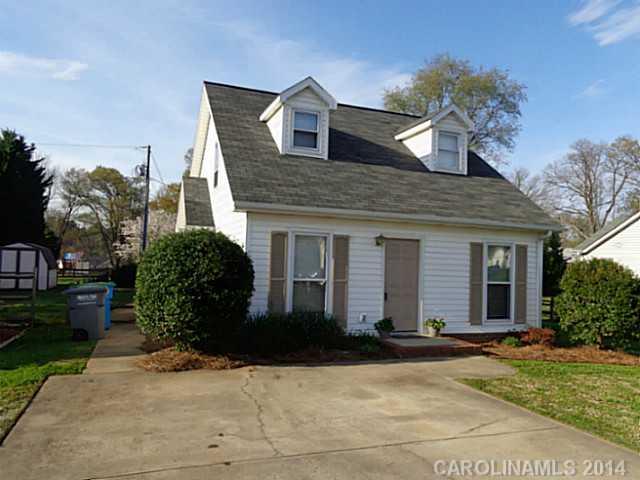 2109 Palm Lane