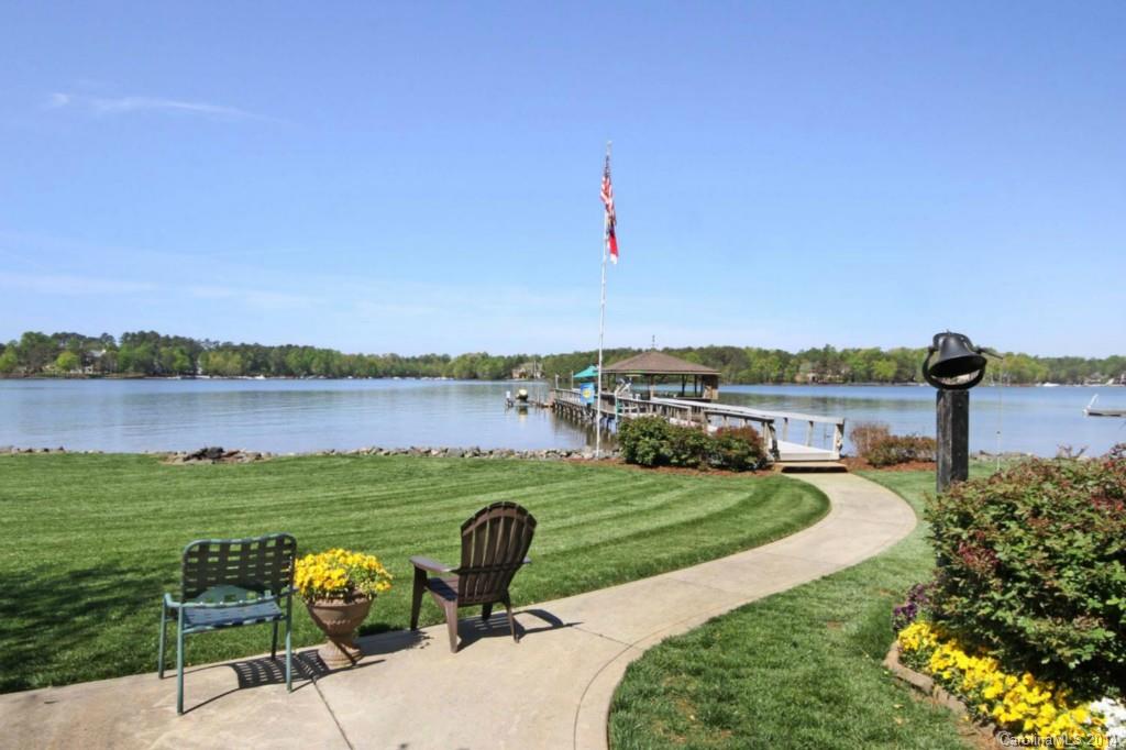112 Breezeview Place 21