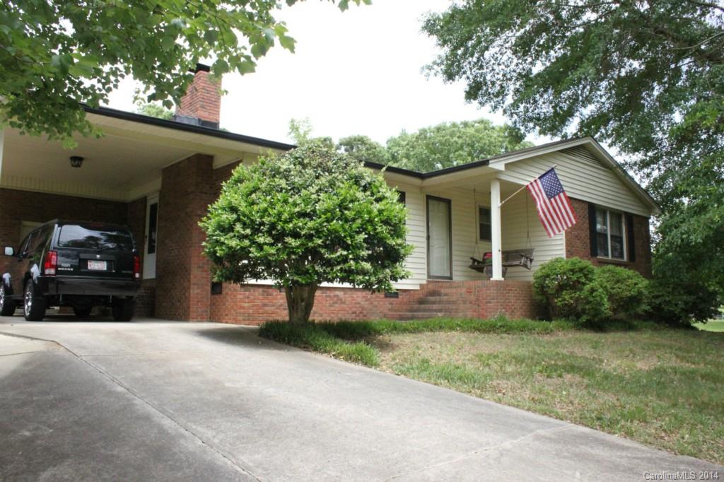 806 Ike Lynch Road