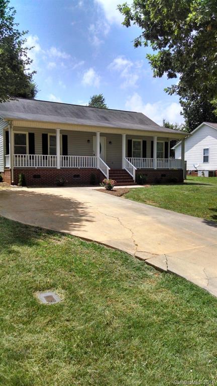 1006 Ashwood Place