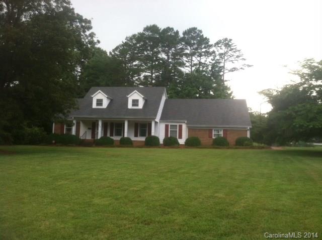111 Amity Circle