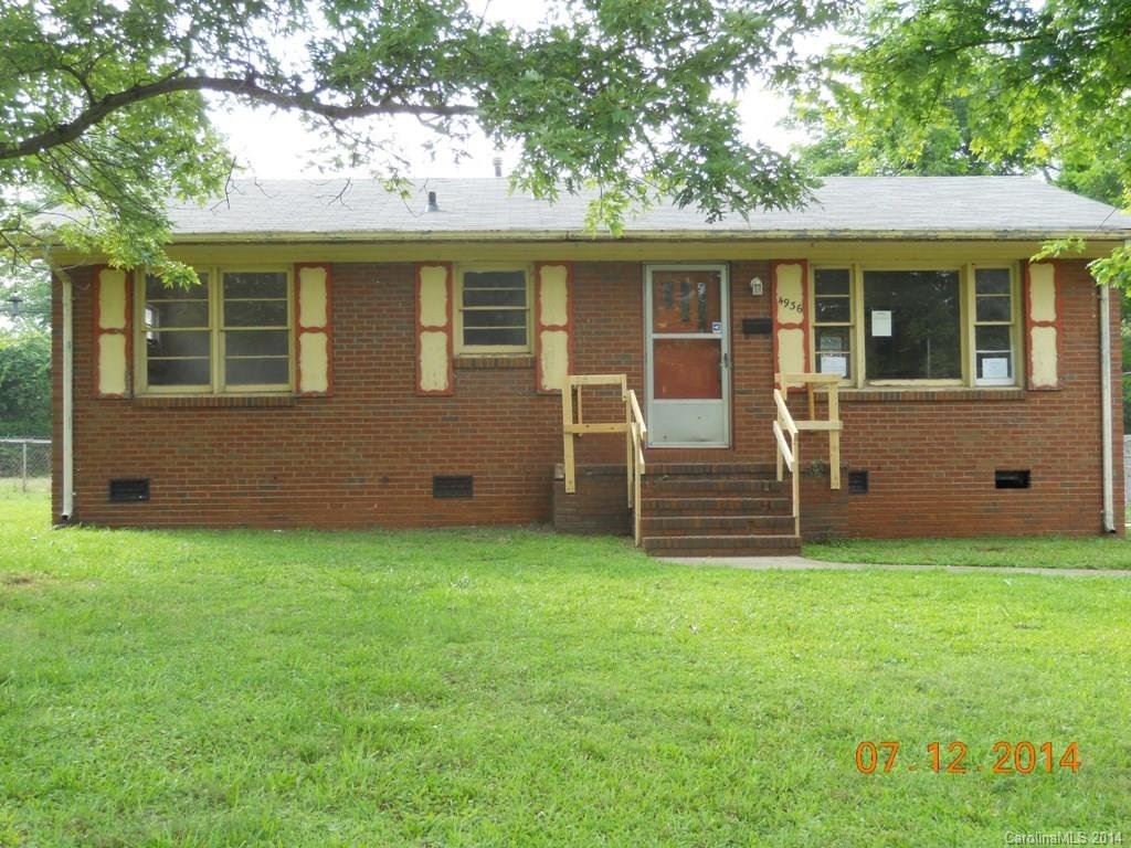 4936 Crestmont Drive