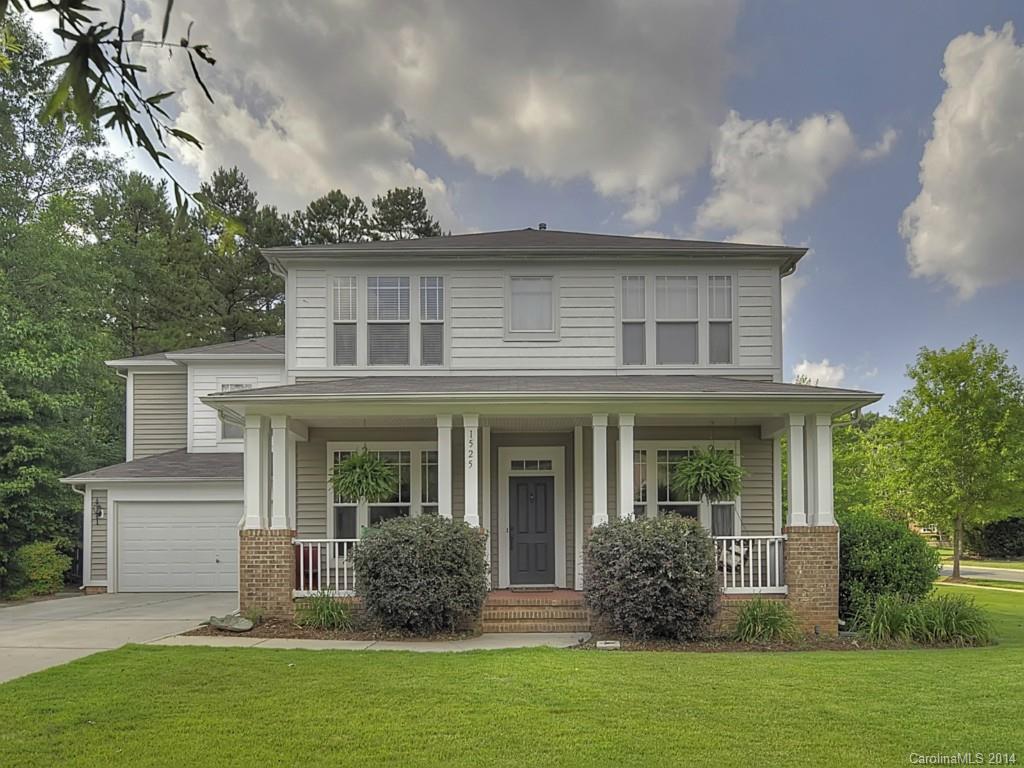 1525 Golden Rain Drive