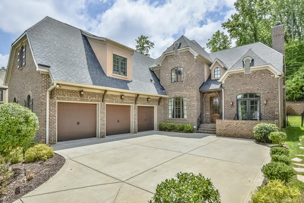 921 Dacavin Drive