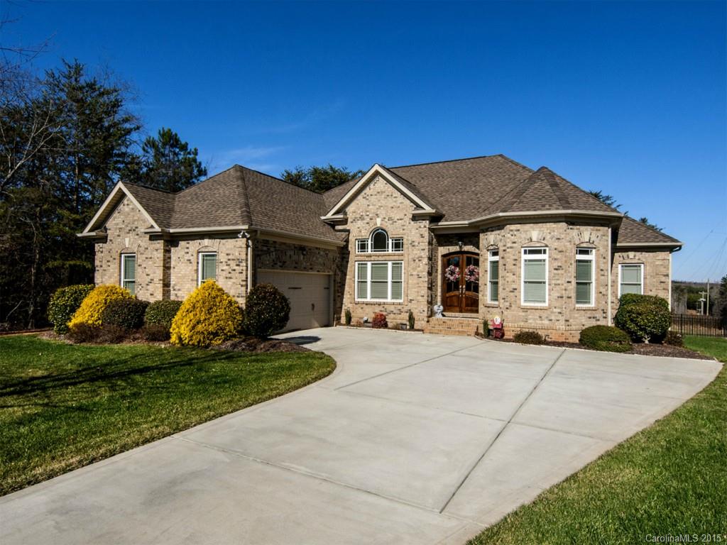 7467 Pine Glade Drive