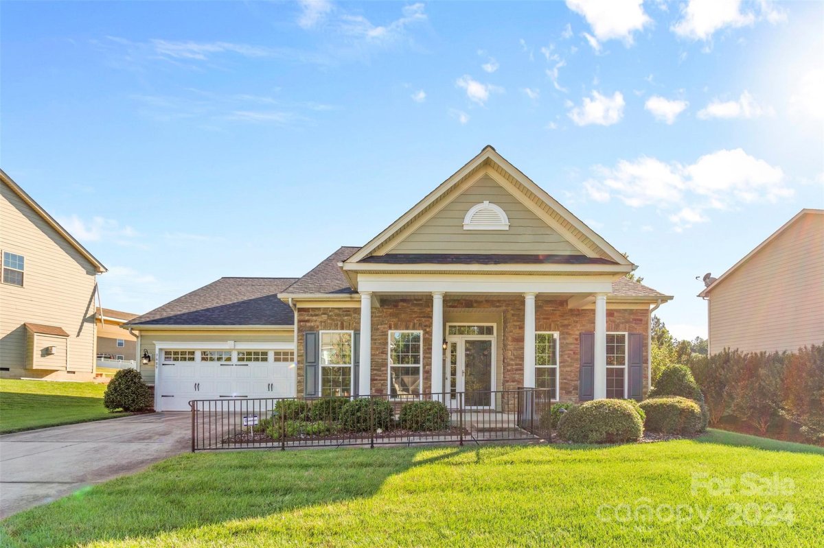 3689 English Garden Drive