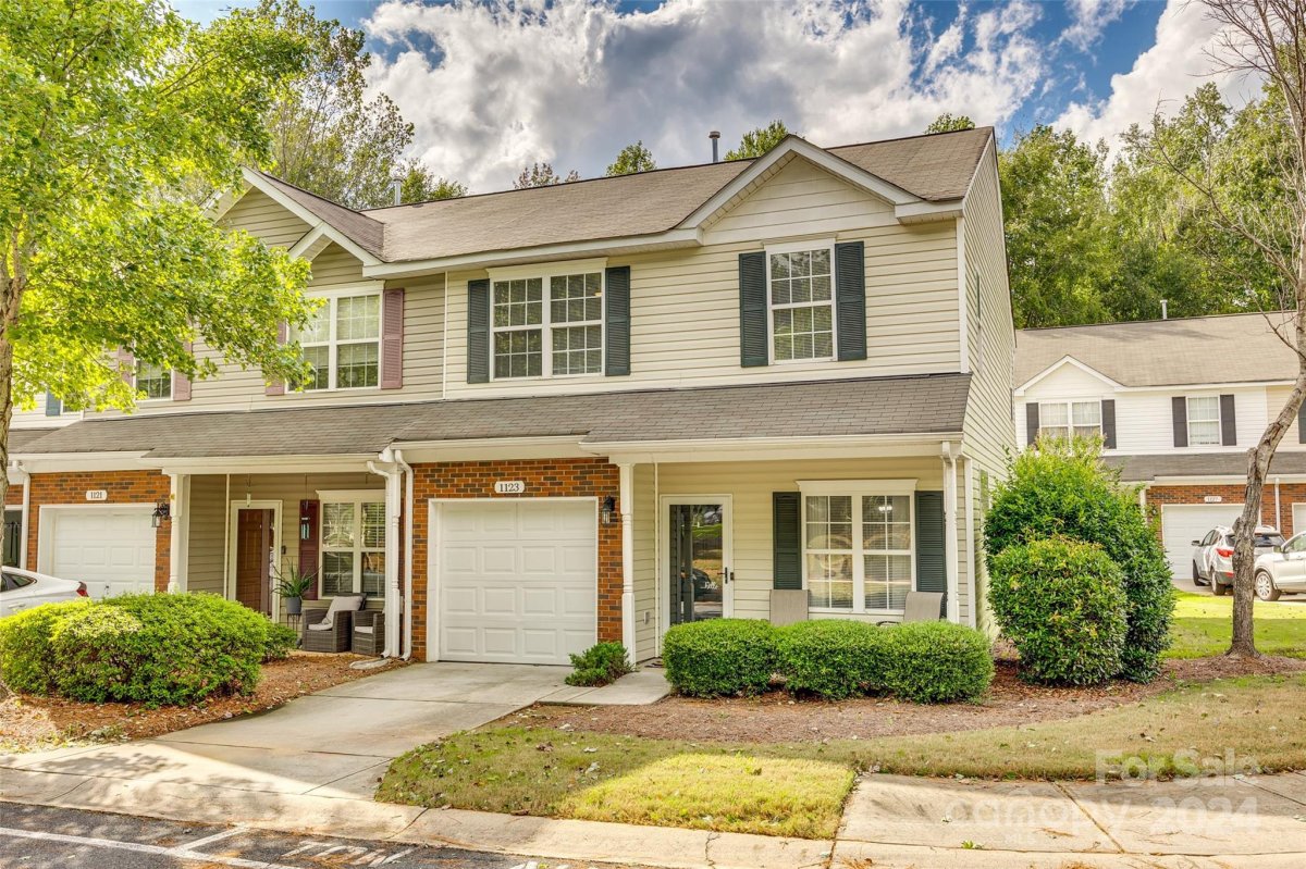 1123 Geyser Court