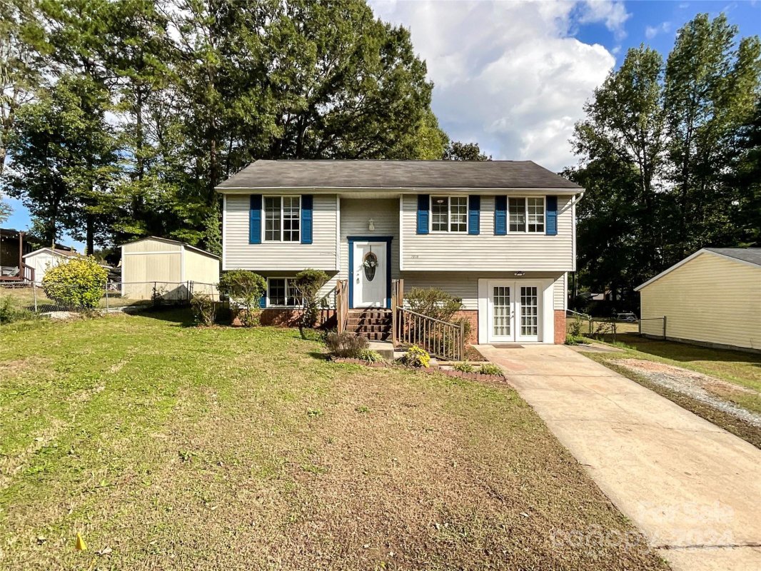 7838 Elm Tree Lane
