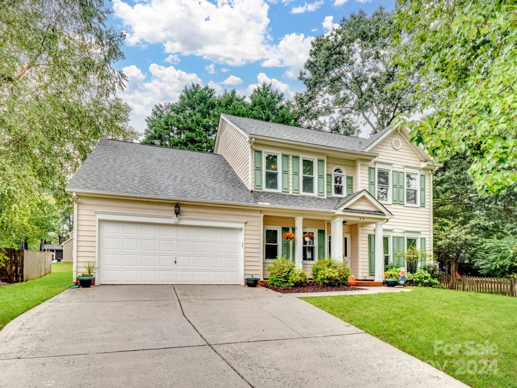 1516 Candlewyck Court