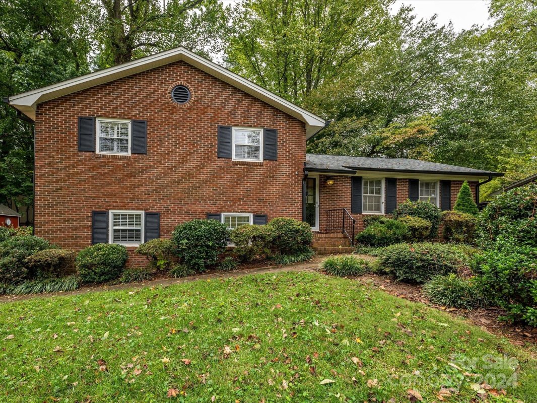 325 Rosemary Lane