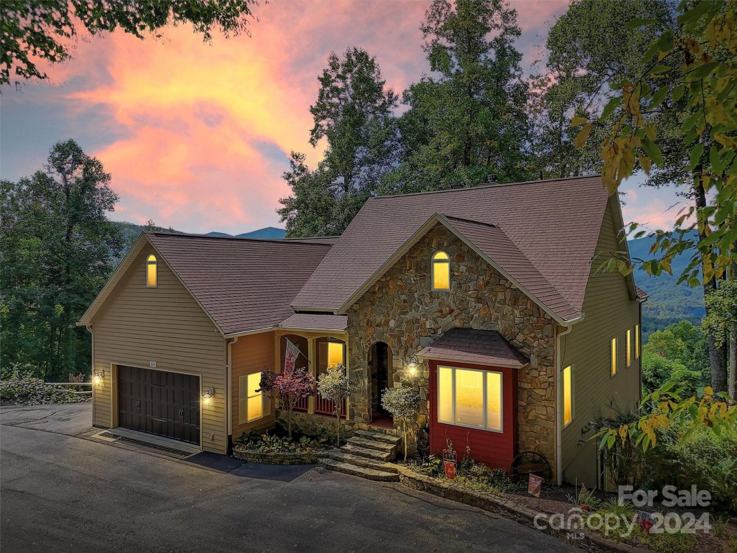 445 Equestrian Drive