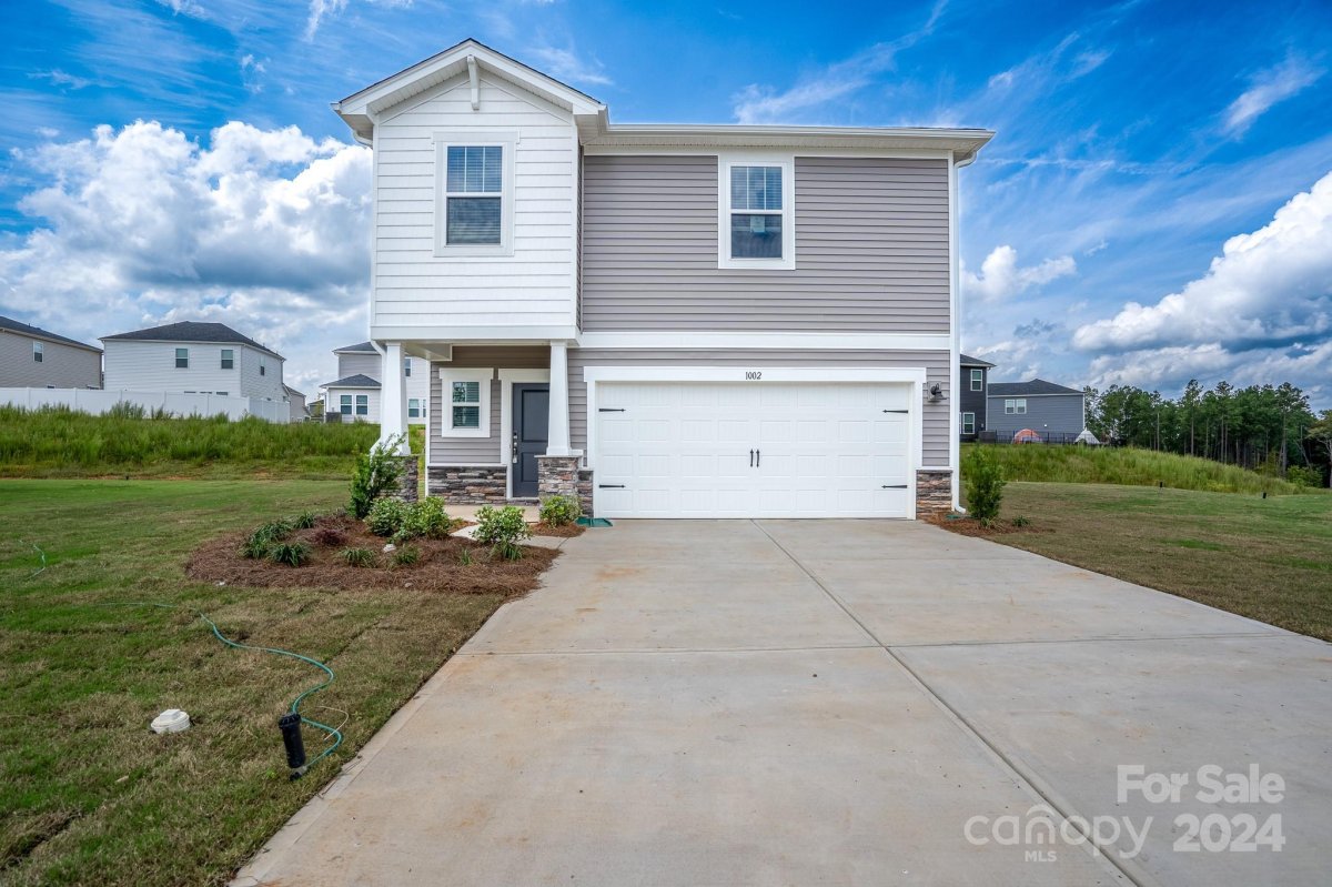1002 Freeman View Drive