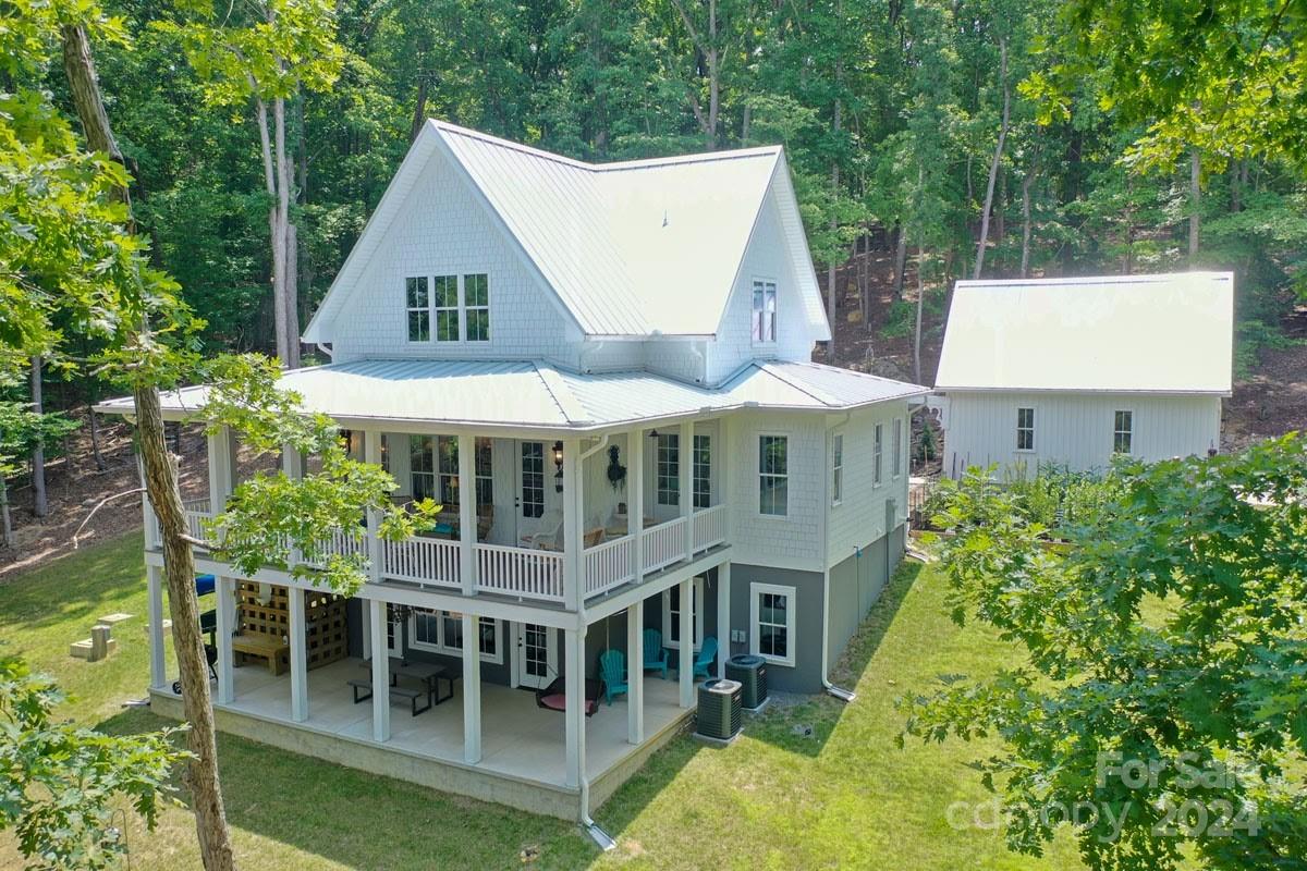 2136 Rocky Cove Lane