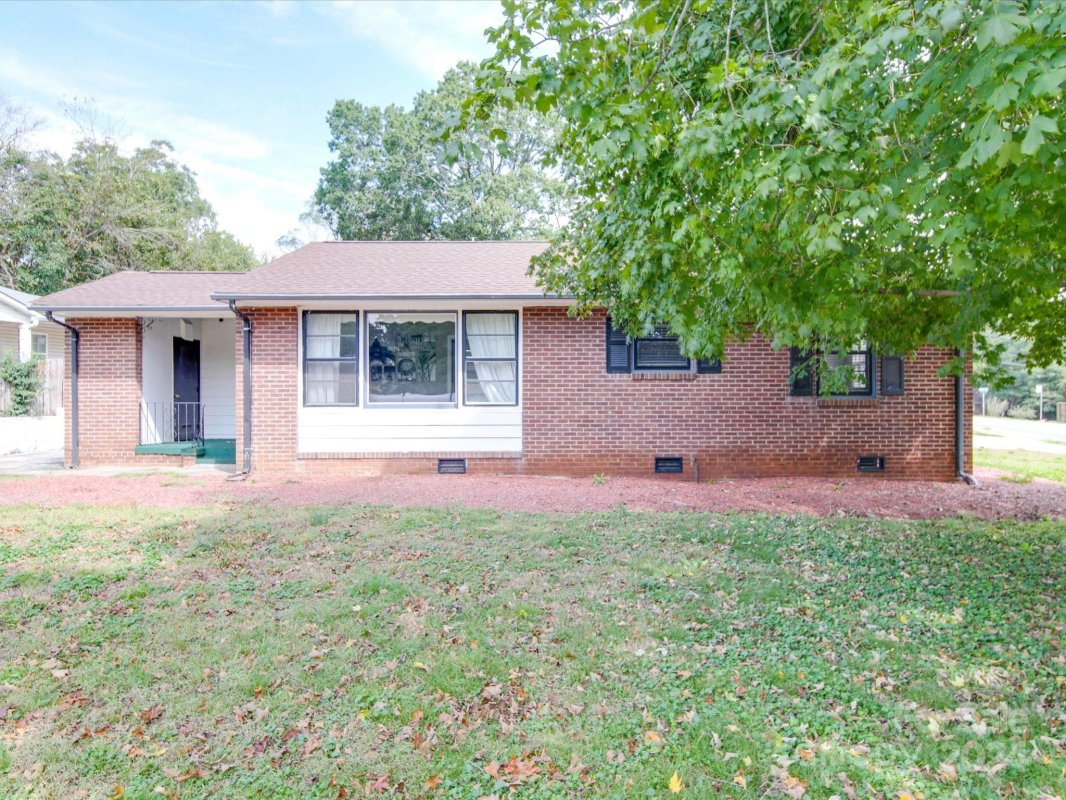 2301 Shamrock Drive