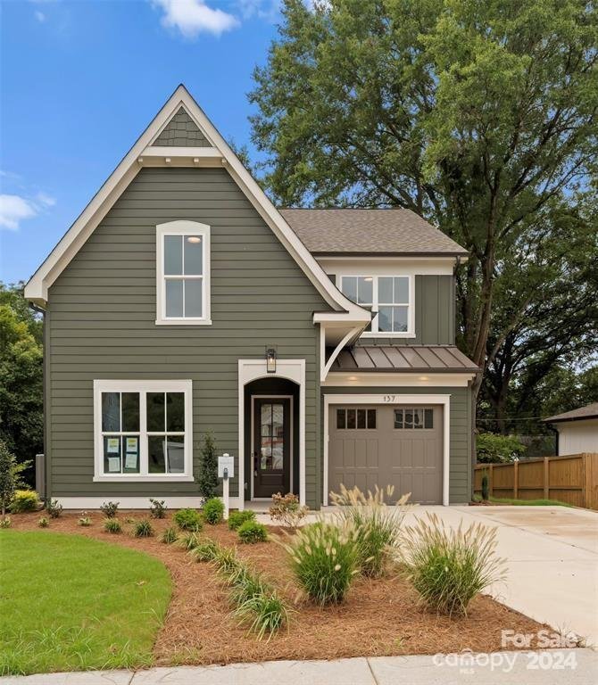 137 N Smallwood Place