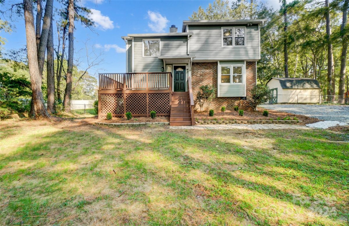 4850 Country Oaks Drive