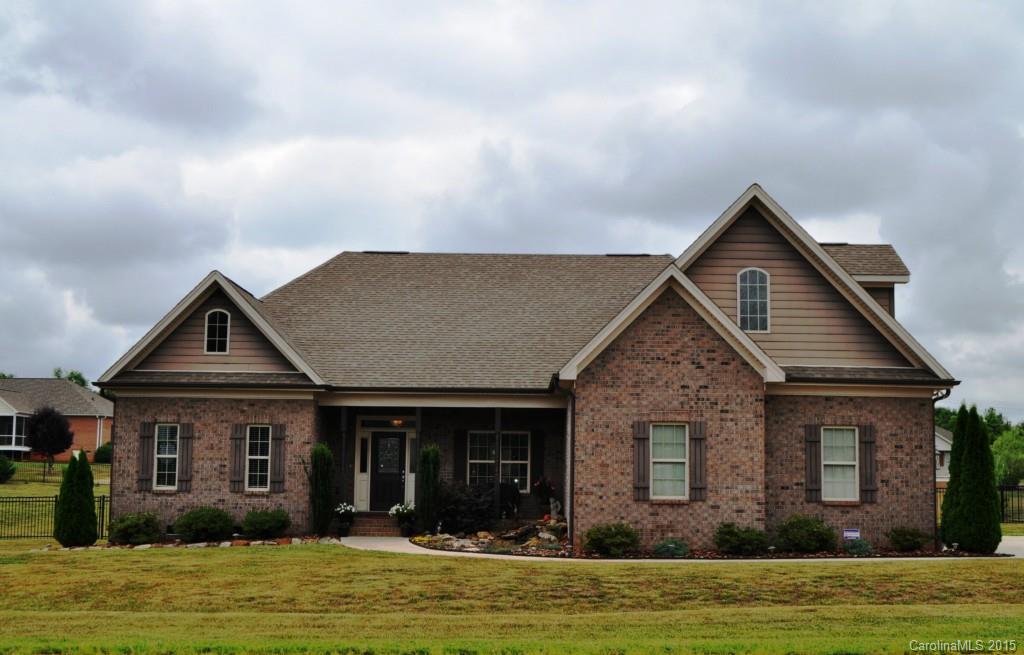 127 Howard Pond Loop 44,43