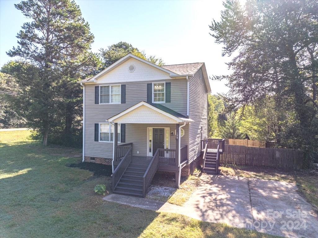 128 Inverness Loop