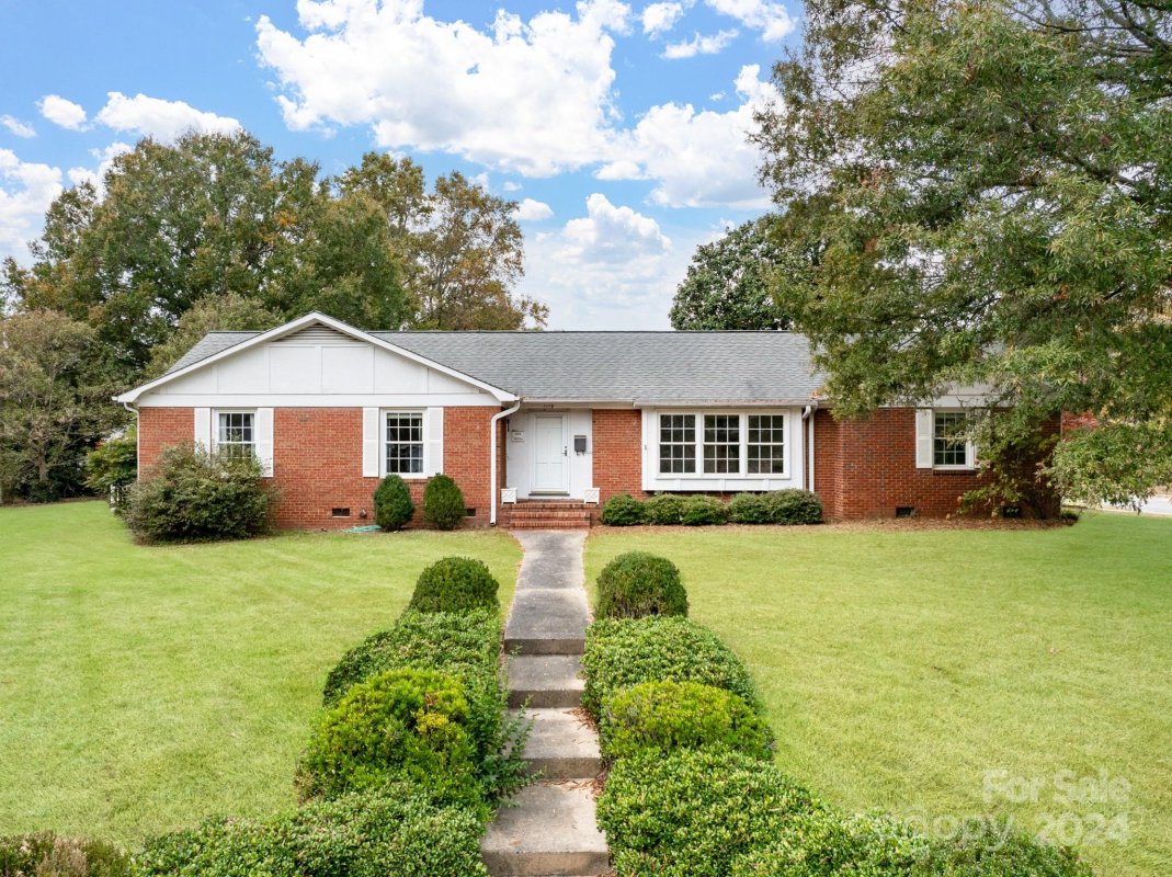 1119 Castlegate Street