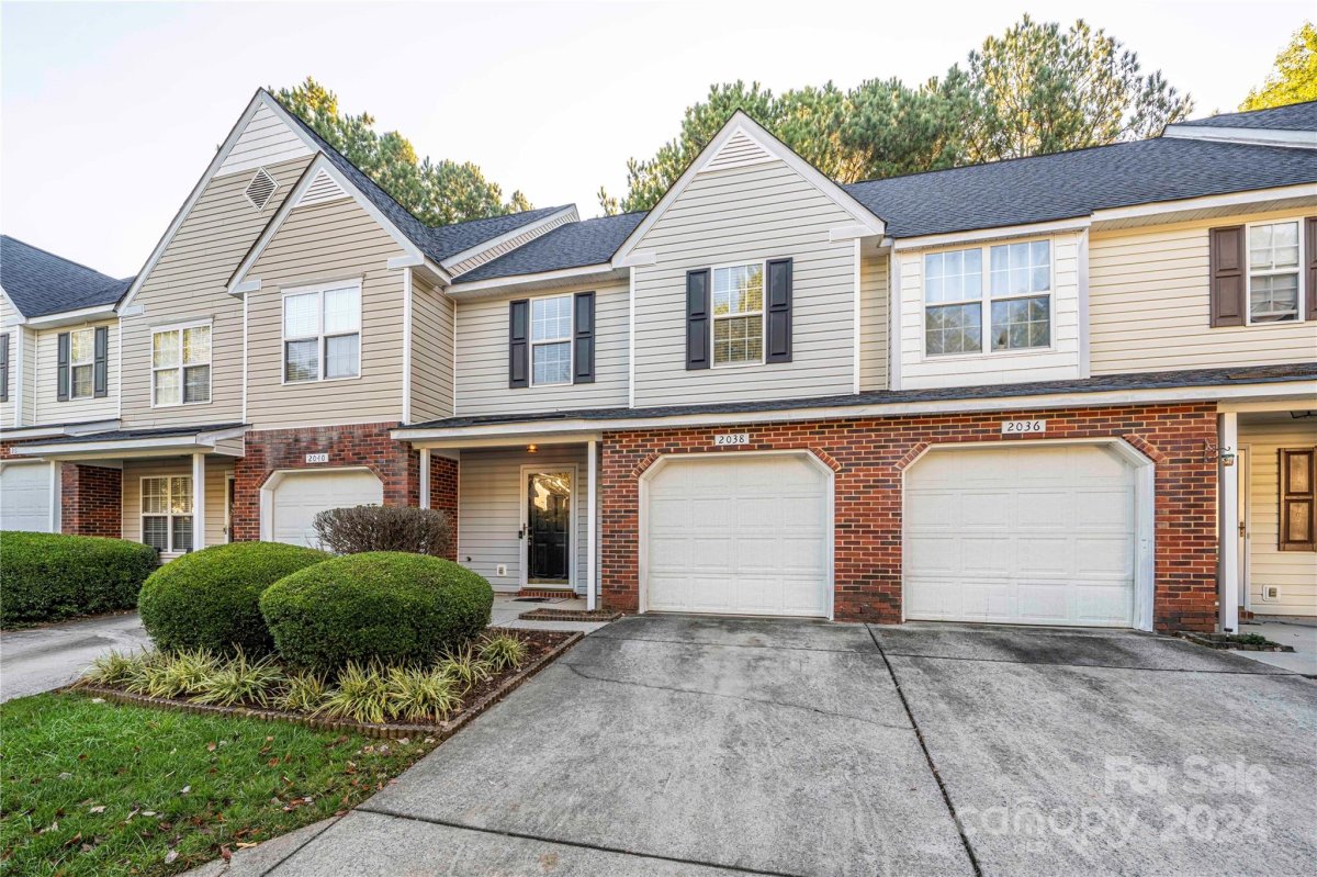 2038 University Heights Lane