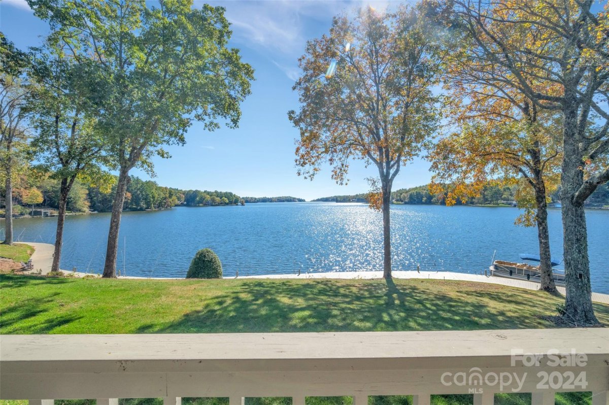 80 Toxaway Shores None 9