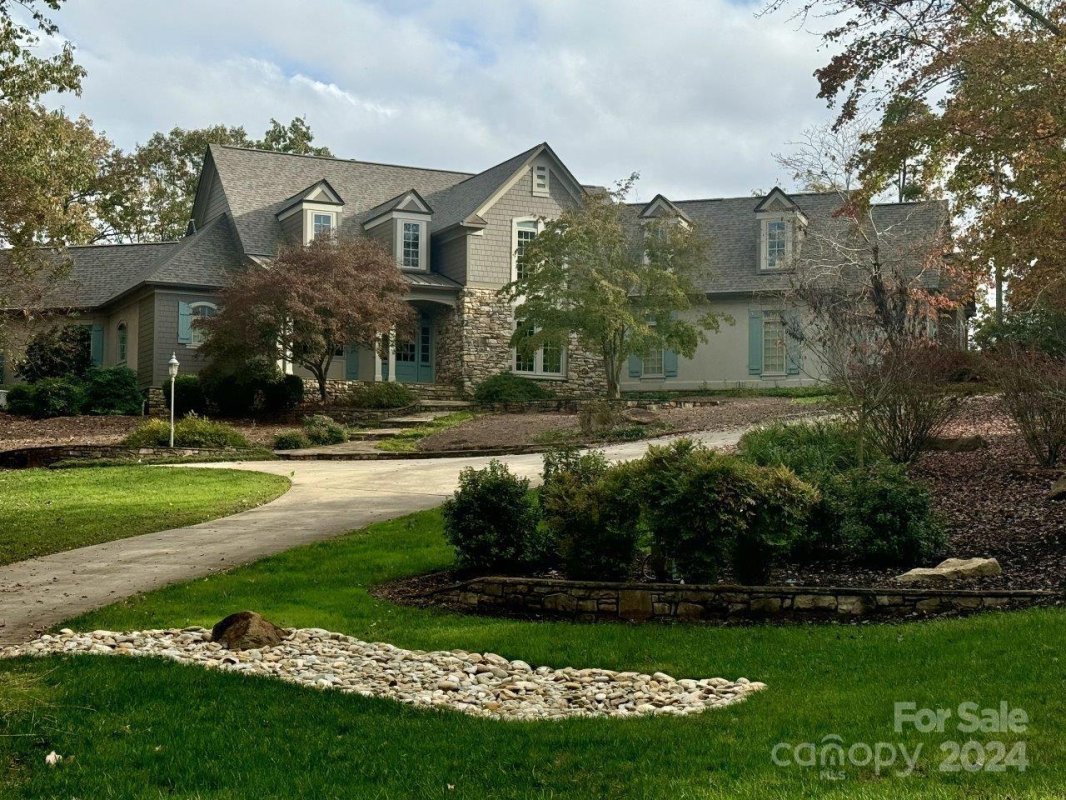 178 Stonebridge Drive