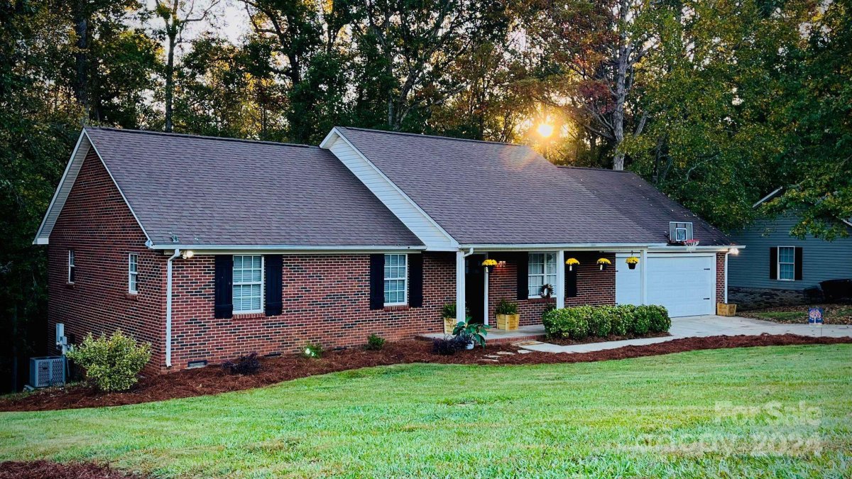 3979 Stoney Creek Drive