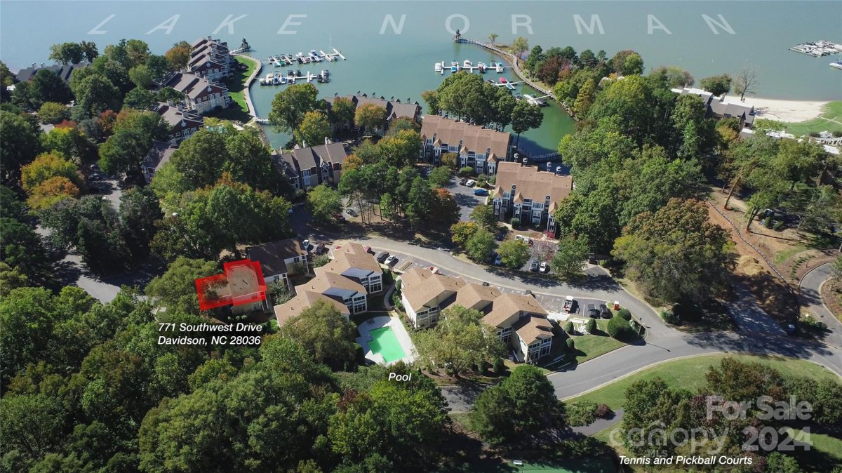 771 Southwest Drive 22U