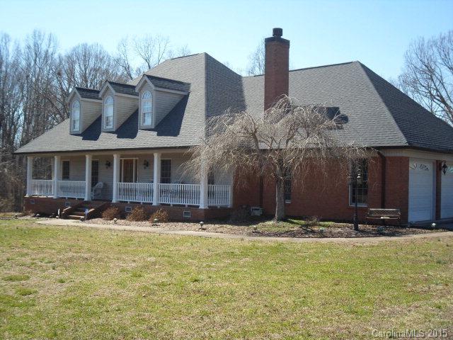 104 Oak Point Drive