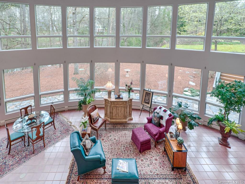 2144 Hayes Drive