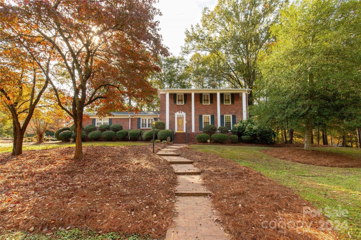 1105 Malvern Lane