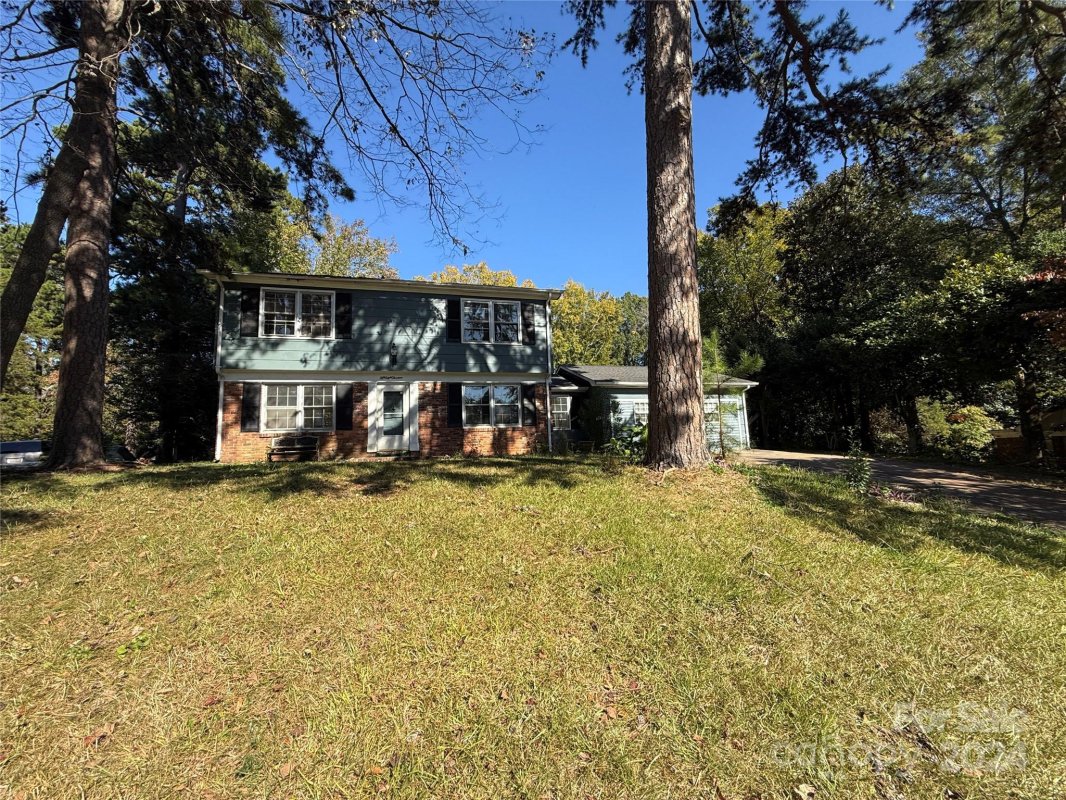 5813 Allenstown Drive