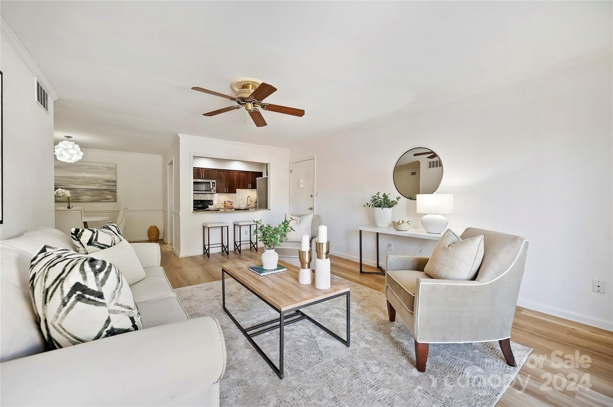 4754 Hedgemore Drive Q