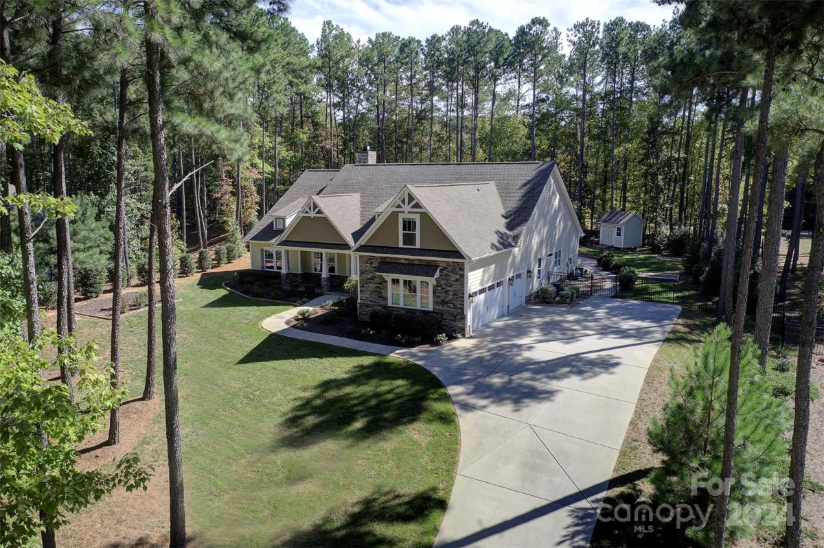 6354 Harbor Oaks Drive