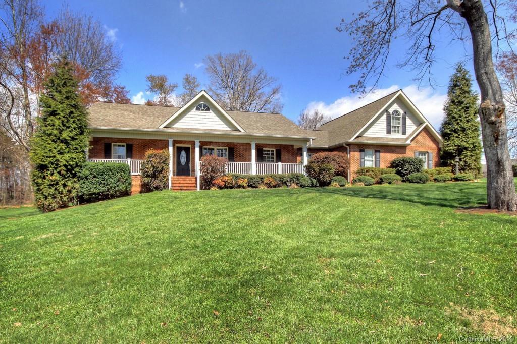 130 Winding Brook Way