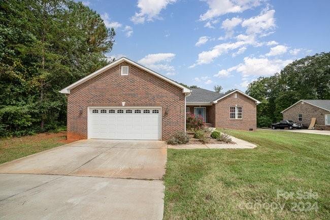 2206 Evergreen Drive