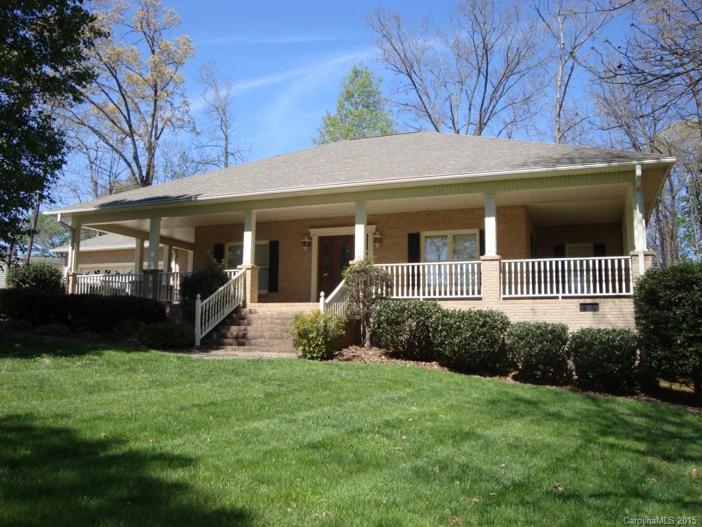185 Meadow Oaks Drive
