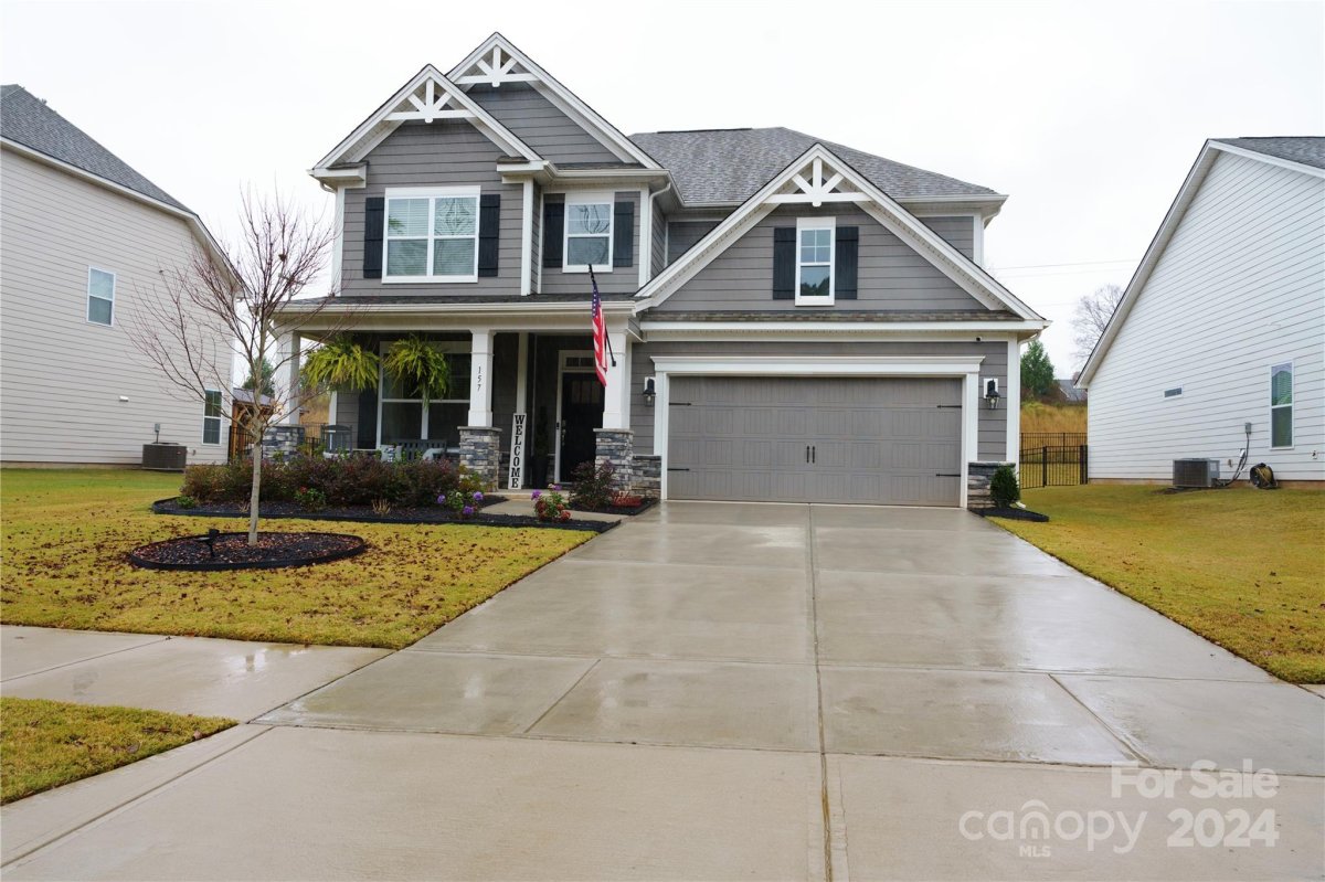 157 Rhuidean Court