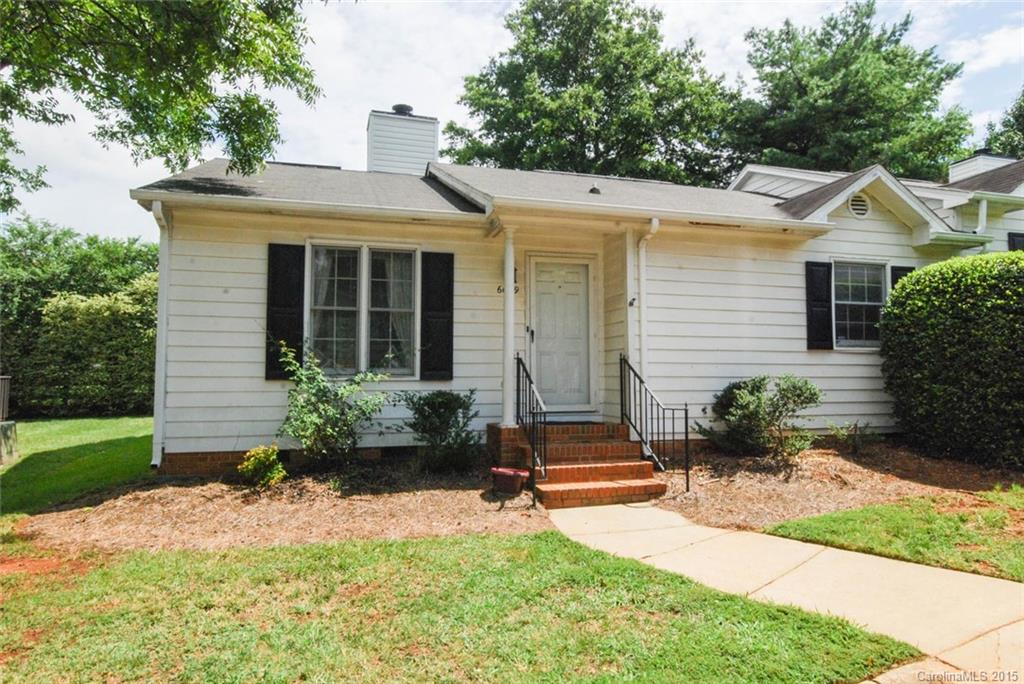 6029 Crape Myrtle Lane