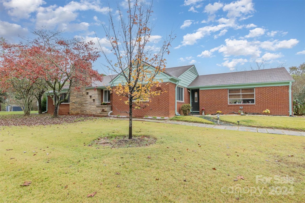 1501 Griffith Road