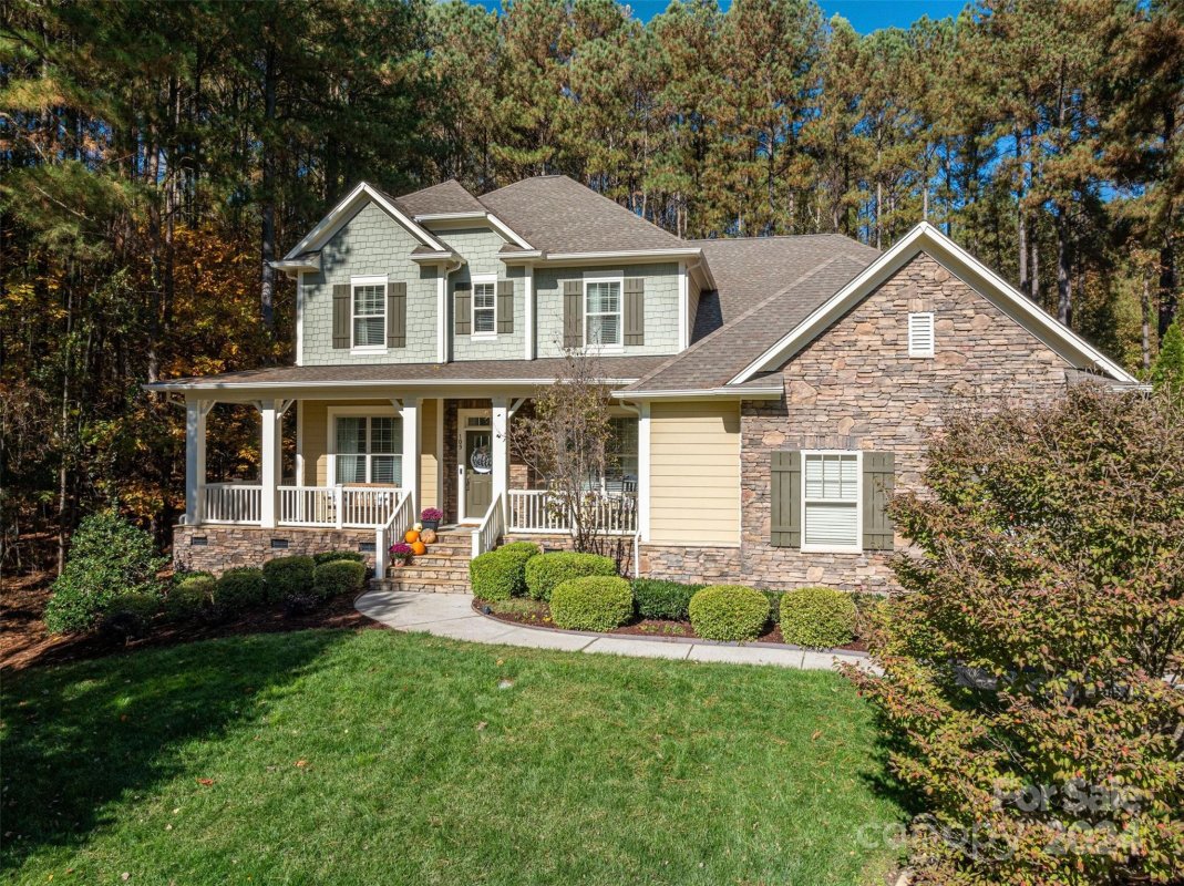 109 Woodward Ridge Drive