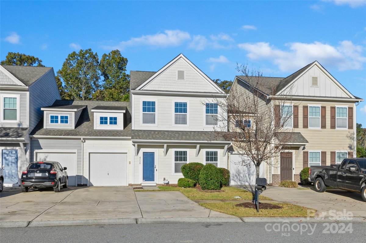 4738 Tradd Circle