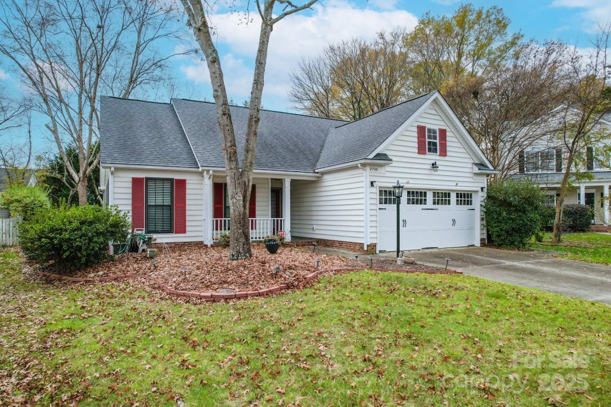 2705 Towhee Court