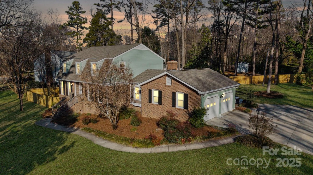 3804 Singletree Road