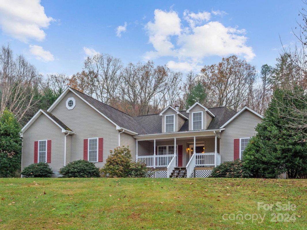 476 Cove Creek Lane