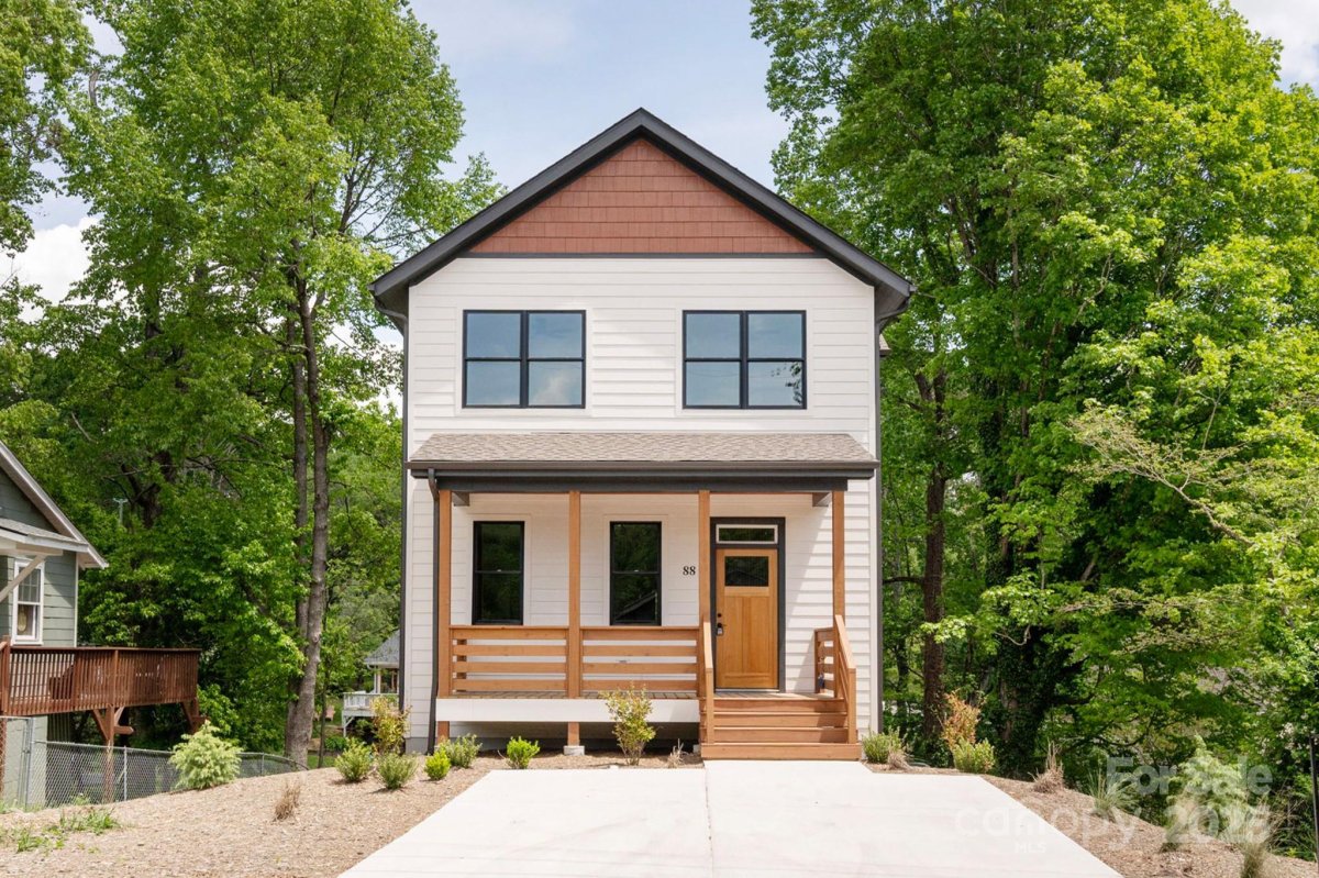 88 Pershing Road