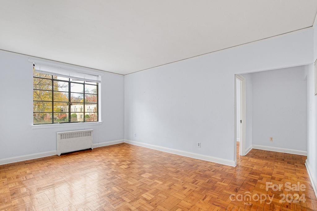 1121 Myrtle Avenue 33