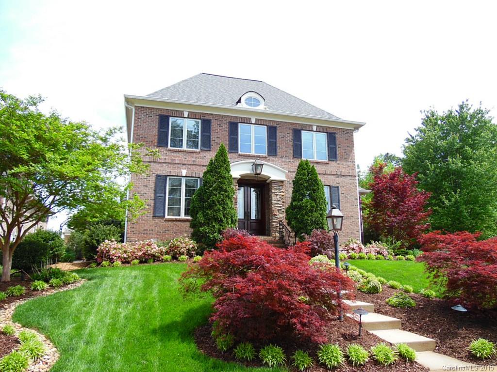 304 Ivy Arbor Circle